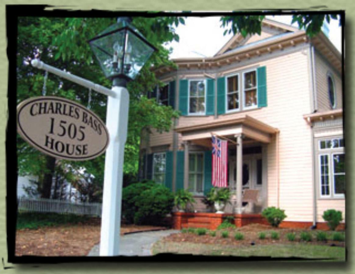 Charles Bass House Bed & Breakfast South Boston Eksteriør billede